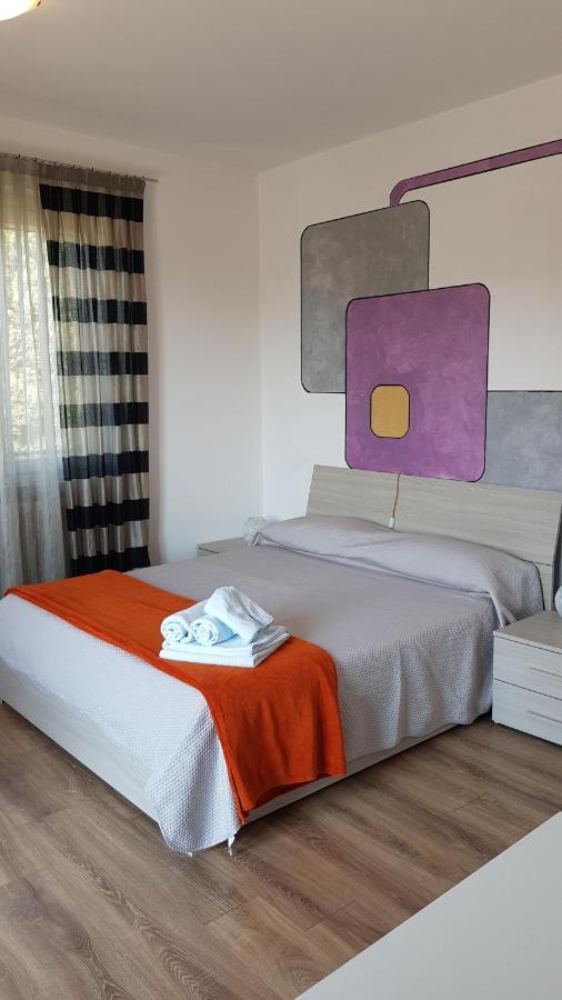 B&B Villa Giulia Дезенцано-дель-Гарда Номер фото