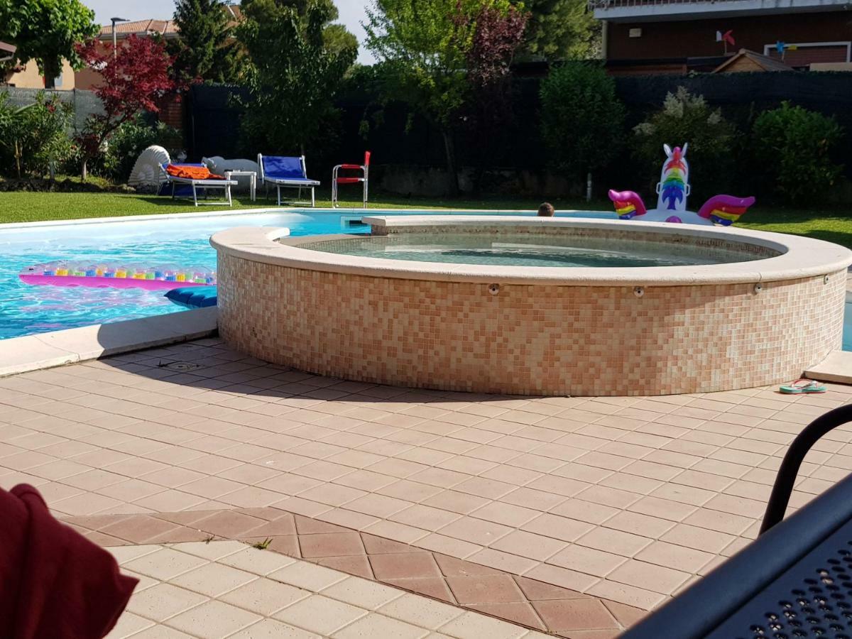 B&B Villa Giulia Дезенцано-дель-Гарда Экстерьер фото
